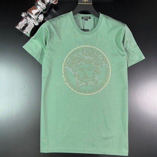 Cheap Versace T-Shirts Short Sleeved For Men #1067994 Replica Wholesale [$42.00 USD] [ITEM#1067994] on Replica Versace T-Shirts