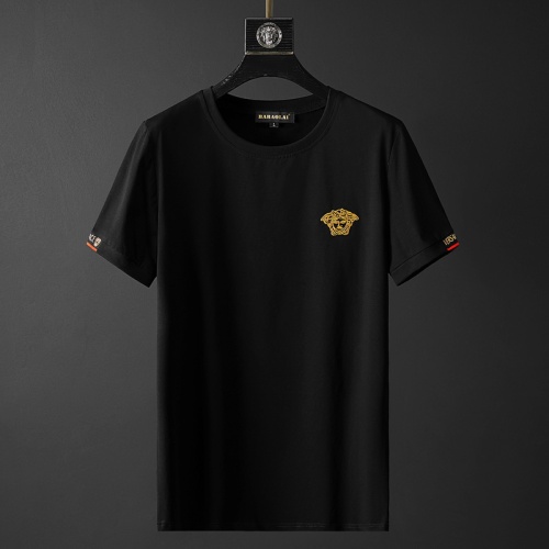 Cheap Versace Tracksuits Short Sleeved For Men #1068654 Replica Wholesale [$64.00 USD] [ITEM#1068654] on Replica Versace Tracksuits