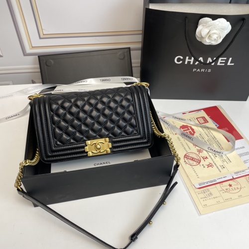 Chanel AAA Quality Messenger Bags For Women #1070238