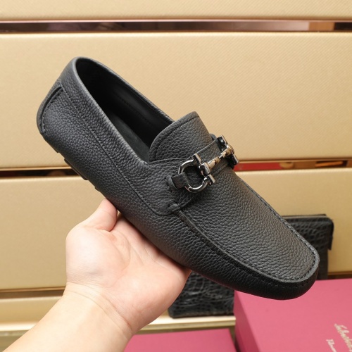 Cheap Salvatore Ferragamo Leather Shoes For Men #1070479 Replica Wholesale [$130.00 USD] [ITEM#1070479] on Replica Salvatore Ferragamo Leather Shoes
