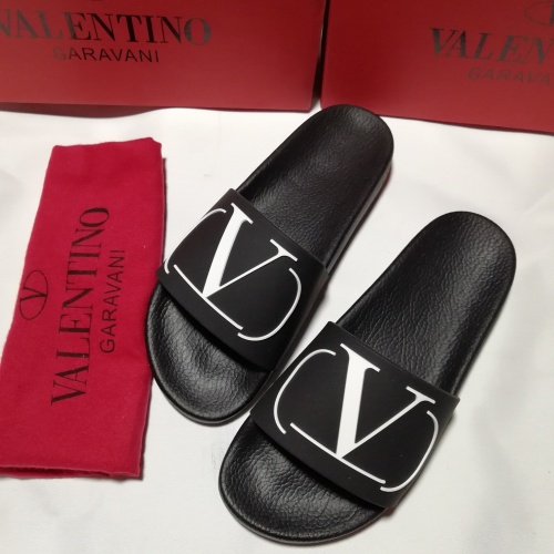 Cheap Valentino Slippers For Men #1070908 Replica Wholesale [$52.00 USD] [ITEM#1070908] on Replica Valentino Slippers