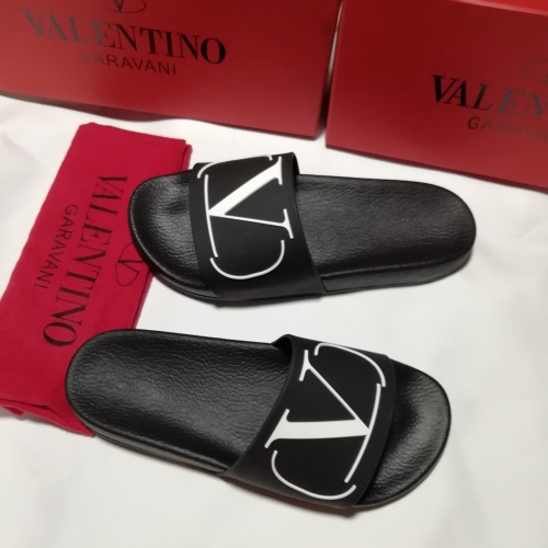 Cheap Valentino Slippers For Men #1070908 Replica Wholesale [$52.00 USD] [ITEM#1070908] on Replica Valentino Slippers