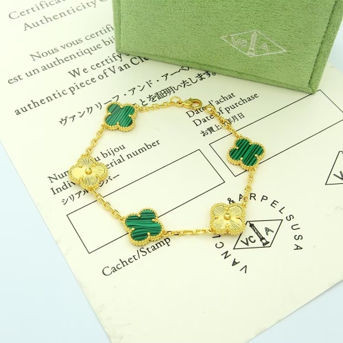 Cheap Van Cleef &amp; Arpels Bracelet For Women #1071568 Replica Wholesale [$32.00 USD] [ITEM#1071568] on Replica Van Cleef &amp; Arpels Bracelets