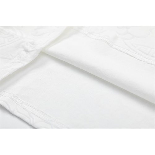 Cheap Versace T-Shirts Short Sleeved For Men #1073071 Replica Wholesale [$34.00 USD] [ITEM#1073071] on Replica Versace T-Shirts