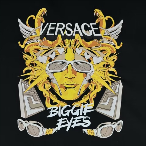 Cheap Versace T-Shirts Short Sleeved For Unisex #1073133 Replica Wholesale [$42.00 USD] [ITEM#1073133] on Replica Versace T-Shirts