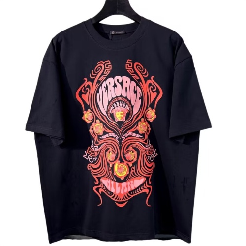 Cheap Versace T-Shirts Short Sleeved For Unisex #1073135 Replica Wholesale [$42.00 USD] [ITEM#1073135] on Replica Versace T-Shirts