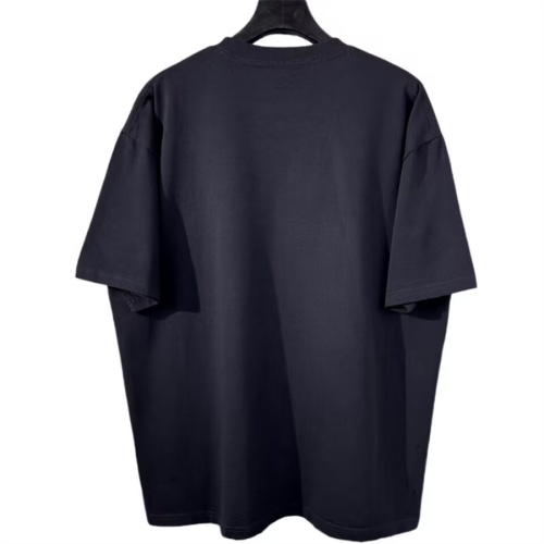Cheap Versace T-Shirts Short Sleeved For Unisex #1073139 Replica Wholesale [$40.00 USD] [ITEM#1073139] on Replica Versace T-Shirts