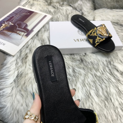 Cheap Versace Slippers For Women #1074598 Replica Wholesale [$80.00 USD] [ITEM#1074598] on Replica Versace Slippers