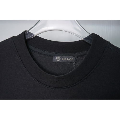 Cheap Versace T-Shirts Short Sleeved For Unisex #1075529 Replica Wholesale [$29.00 USD] [ITEM#1075529] on Replica Versace T-Shirts