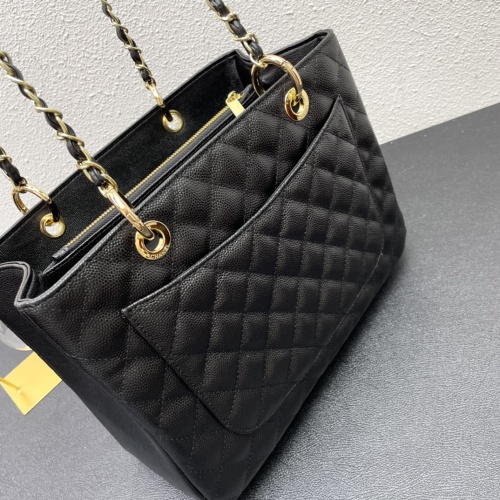 Cheap Chanel AAA Quality Shoulder Bags For Women #1076118 Replica Wholesale [$98.00 USD] [ITEM#1076118] on Replica Chanel AAA Quality Shoulder Bags