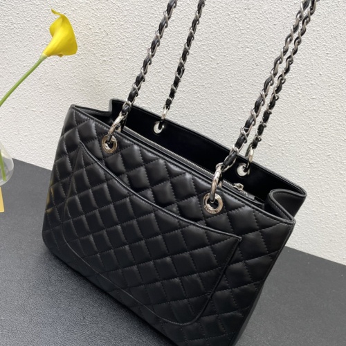 Cheap Chanel AAA Quality Shoulder Bags For Women #1076121 Replica Wholesale [$98.00 USD] [ITEM#1076121] on Replica Chanel AAA Quality Shoulder Bags