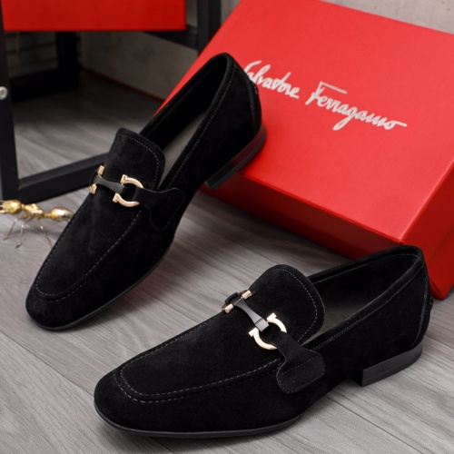 Cheap Salvatore Ferragamo Leather Shoes For Men #1076318 Replica Wholesale [$100.00 USD] [ITEM#1076318] on Replica Salvatore Ferragamo Leather Shoes