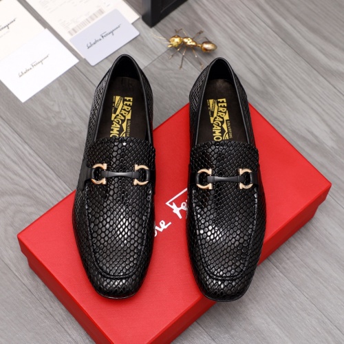 Cheap Salvatore Ferragamo Leather Shoes For Men #1076321 Replica Wholesale [$100.00 USD] [ITEM#1076321] on Replica Salvatore Ferragamo Leather Shoes