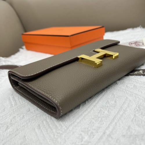 Cheap Hermes AAA Quality Wallets #1076483 Replica Wholesale [$52.00 USD] [ITEM#1076483] on Replica Hermes AAA Quality Wallets