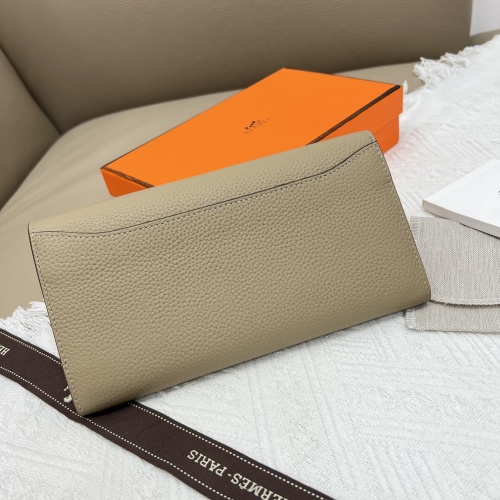 Cheap Hermes AAA Quality Wallets #1076484 Replica Wholesale [$52.00 USD] [ITEM#1076484] on Replica Hermes AAA Quality Wallets