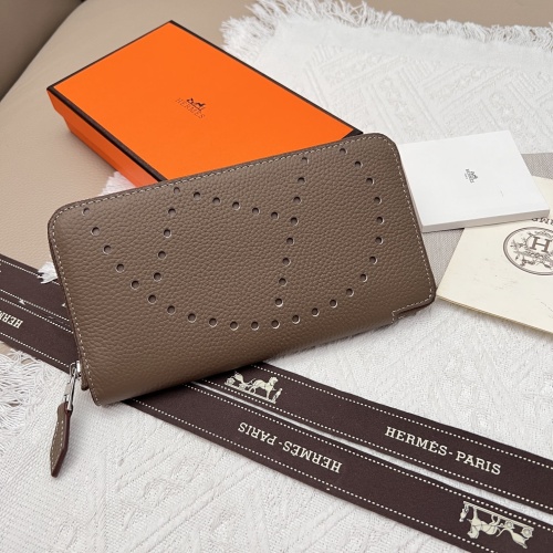 Cheap Hermes AAA Quality Wallets #1076532 Replica Wholesale [$52.00 USD] [ITEM#1076532] on Replica Hermes AAA Quality Wallets