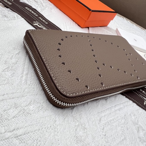 Cheap Hermes AAA Quality Wallets #1076532 Replica Wholesale [$52.00 USD] [ITEM#1076532] on Replica Hermes AAA Quality Wallets