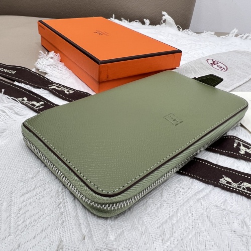 Cheap Hermes AAA Quality Wallets #1076544 Replica Wholesale [$52.00 USD] [ITEM#1076544] on Replica Hermes AAA Quality Wallets