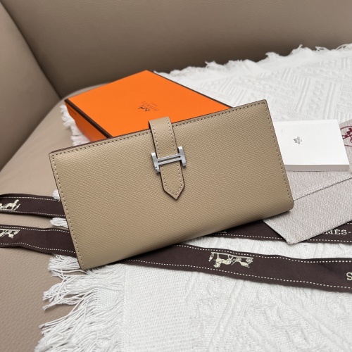 Cheap Hermes AAA Quality Wallets #1076569 Replica Wholesale [$52.00 USD] [ITEM#1076569] on Replica Hermes AAA Quality Wallets