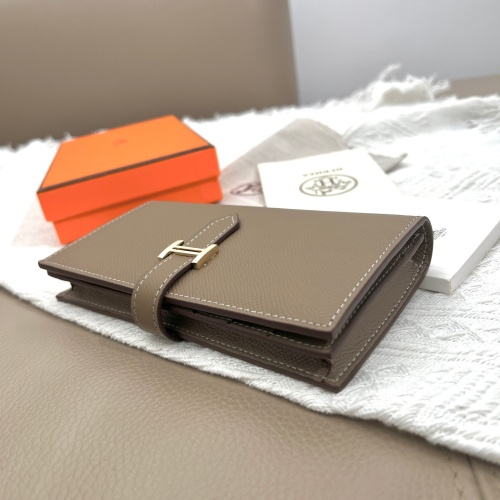 Cheap Hermes AAA Quality Wallets #1076573 Replica Wholesale [$52.00 USD] [ITEM#1076573] on Replica Hermes AAA Quality Wallets