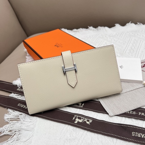 Cheap Hermes AAA Quality Wallets #1076576 Replica Wholesale [$52.00 USD] [ITEM#1076576] on Replica Hermes AAA Quality Wallets