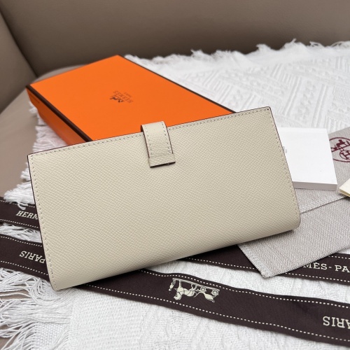 Cheap Hermes AAA Quality Wallets #1076576 Replica Wholesale [$52.00 USD] [ITEM#1076576] on Replica Hermes AAA Quality Wallets