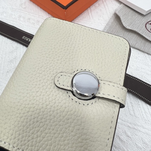 Cheap Hermes AAA Quality Wallets #1076690 Replica Wholesale [$40.00 USD] [ITEM#1076690] on Replica Hermes AAA Quality Wallets