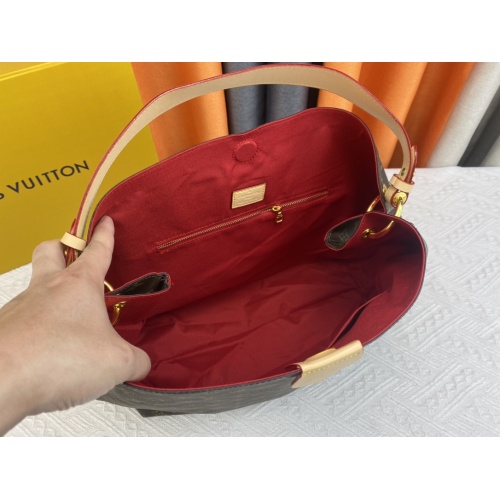 Cheap Louis Vuitton AAA Quality Shoulder Bags In Red For Women #1077047 Replica Wholesale [$68.00 USD] [ITEM#1077047] on Replica Louis Vuitton AAA Quality Shoulder Bags