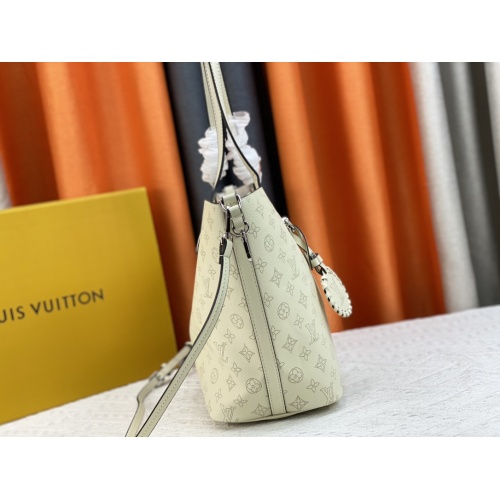 Cheap Louis Vuitton AAA Quality Shoulder Bags For Women #1077052 Replica Wholesale [$68.00 USD] [ITEM#1077052] on Replica Louis Vuitton AAA Quality Shoulder Bags