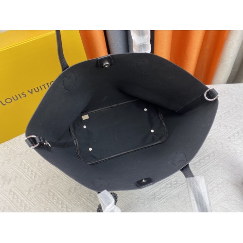Cheap Louis Vuitton AAA Quality Shoulder Bags For Women #1077054 Replica Wholesale [$68.00 USD] [ITEM#1077054] on Replica Louis Vuitton AAA Quality Shoulder Bags