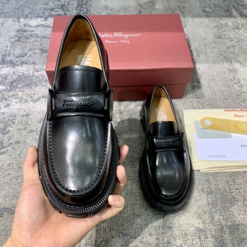 Cheap Salvatore Ferragamo Leather Shoes For Men #1077427 Replica Wholesale [$132.00 USD] [ITEM#1077427] on Replica Salvatore Ferragamo Leather Shoes