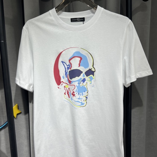 Cheap Alexander McQueen T-shirts Short Sleeved For Unisex #1077785 Replica Wholesale [$36.00 USD] [ITEM#1077785] on Replica Alexander McQueen T-shirts