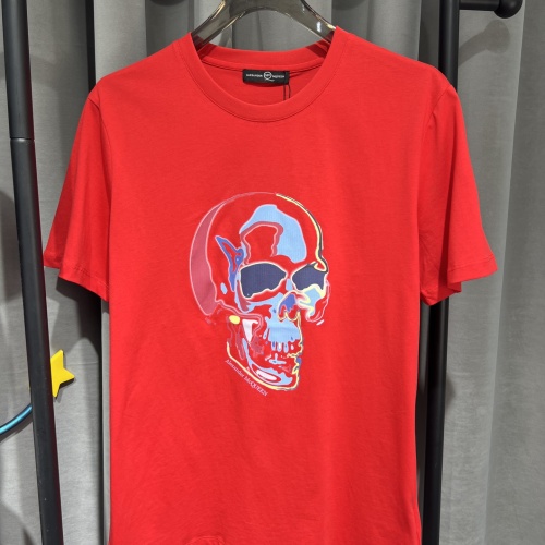 Cheap Alexander McQueen T-shirts Short Sleeved For Unisex #1077786 Replica Wholesale [$36.00 USD] [ITEM#1077786] on Replica Alexander McQueen T-shirts