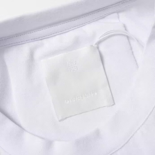 Cheap Givenchy T-Shirts Short Sleeved For Unisex #1078039 Replica Wholesale [$45.00 USD] [ITEM#1078039] on Replica Givenchy T-Shirts