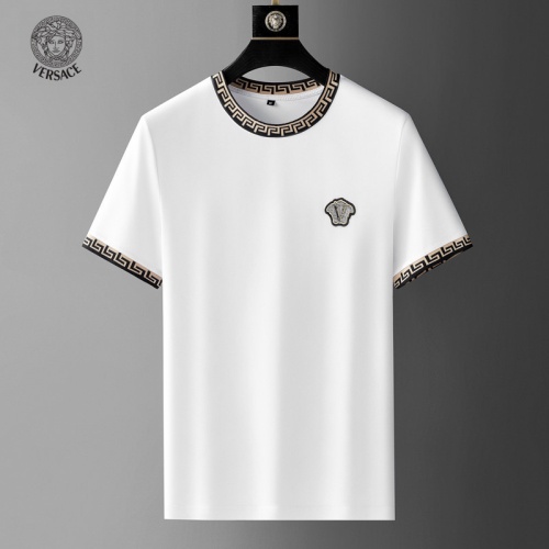 Cheap Versace Tracksuits Short Sleeved For Men #1078370 Replica Wholesale [$68.00 USD] [ITEM#1078370] on Replica Versace Tracksuits