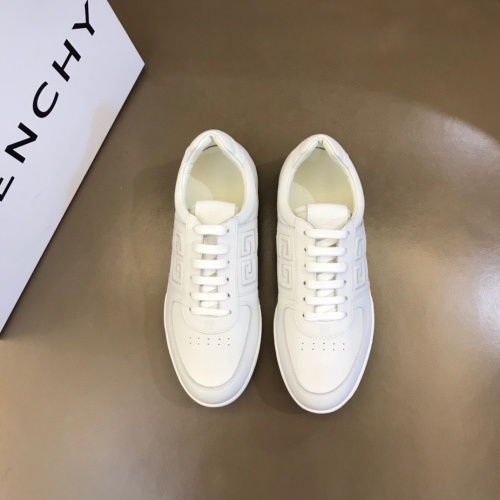 Cheap Givenchy Casual Shoes For Men #1078708 Replica Wholesale [$98.00 USD] [ITEM#1078708] on Replica Givenchy Casual Shoes