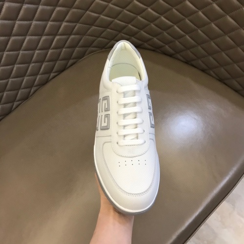Cheap Givenchy Casual Shoes For Men #1078709 Replica Wholesale [$98.00 USD] [ITEM#1078709] on Replica Givenchy Casual Shoes