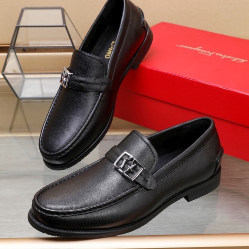 Cheap Salvatore Ferragamo Leather Shoes For Men #1079325 Replica Wholesale [$98.00 USD] [ITEM#1079325] on Replica Salvatore Ferragamo Leather Shoes