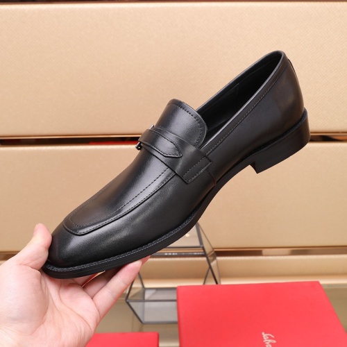 Cheap Salvatore Ferragamo Leather Shoes For Men #1079326 Replica Wholesale [$88.00 USD] [ITEM#1079326] on Replica Salvatore Ferragamo Leather Shoes
