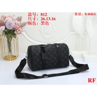 Louis Vuitton Messenger Bags For Women #1068950