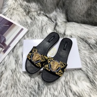 Versace Slippers For Women #1074598