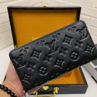 Louis Vuitton AAA Man Wallets #1075819