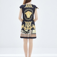 Cheap Versace Tracksuits Short Sleeved For Women #1078294 Replica Wholesale [$56.00 USD] [ITEM#1078294] on Replica Versace Tracksuits