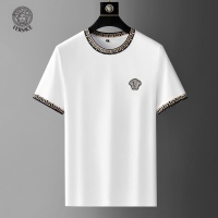 Cheap Versace Tracksuits Short Sleeved For Men #1078370 Replica Wholesale [$68.00 USD] [ITEM#1078370] on Replica Versace Tracksuits