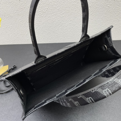 Cheap Balenciaga AAA Quality Handbags For Women #1082006 Replica Wholesale [$96.00 USD] [ITEM#1082006] on Replica Balenciaga AAA Quality Handbags