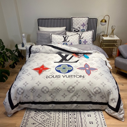 Cheap Louis Vuitton Bedding #1083317 Replica Wholesale [$82.00 USD] [ITEM#1083317] on Replica Louis Vuitton Bedding