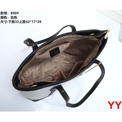Cheap Michael Kors Handbags For Women #1086522 Replica Wholesale [$38.00 USD] [ITEM#1086522] on Replica Michael Kors Handbags