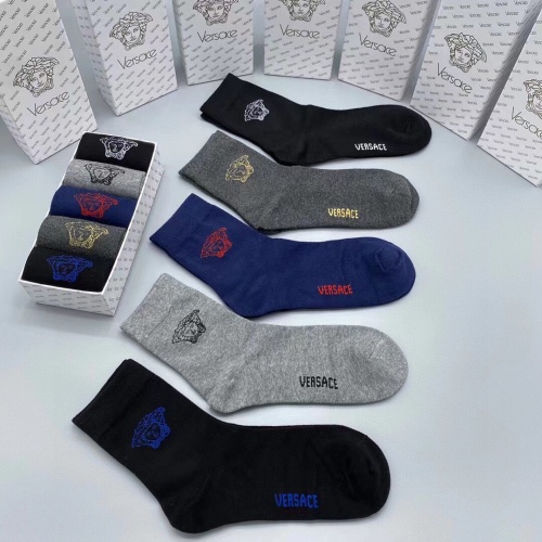 Cheap Versace Socks #1087606 Replica Wholesale [$29.00 USD] [ITEM#1087606] on Replica Versace Socks