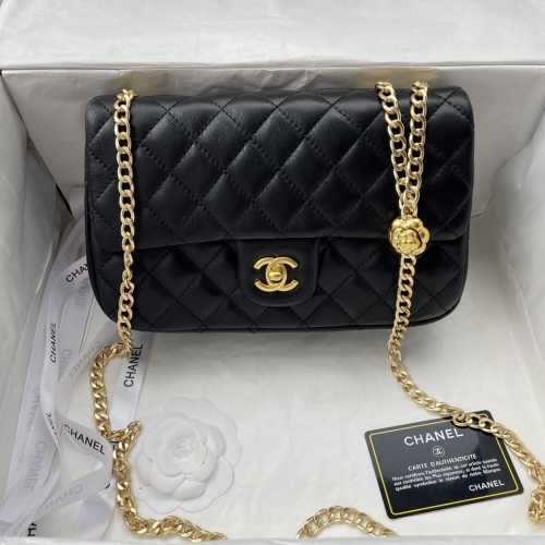 Chanel AAA Quality Messenger Bags For Women #1092983