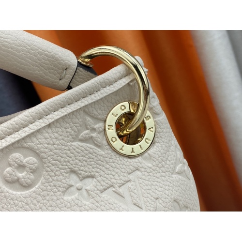 Cheap Louis Vuitton AAA Quality Handbags For Women #1093537 Replica Wholesale [$68.00 USD] [ITEM#1093537] on Replica Louis Vuitton AAA Quality Handbags